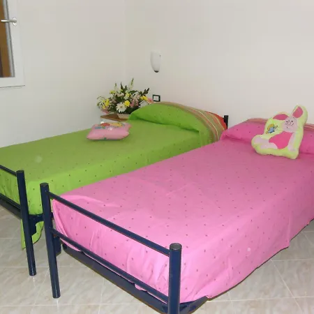 شقة فندقية Pianeta Sardegna 3*